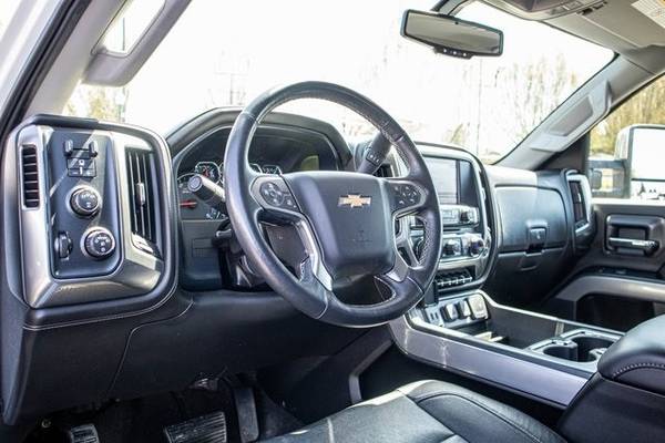 DIESEL TRUCK 2017 Chevrolet Silverado 3500 4x4 4WD Chevy LTZ Cab for sale in Sumner, WA – photo 10