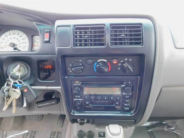 2002 Toyota Tacoma 4X4 DOUBLE CAB DIFF LOCK / TRD OFF ROAD / 1-OWNER... for sale in Portland, MT – photo 19