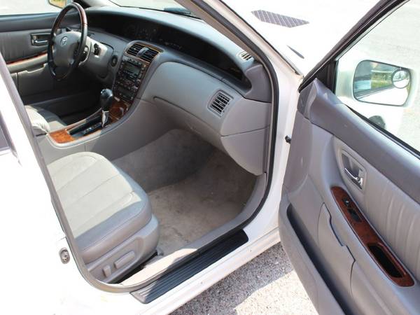 2004 Toyota Avalon XL - - by dealer - vehicle for sale in Pinellas Park, FL – photo 21