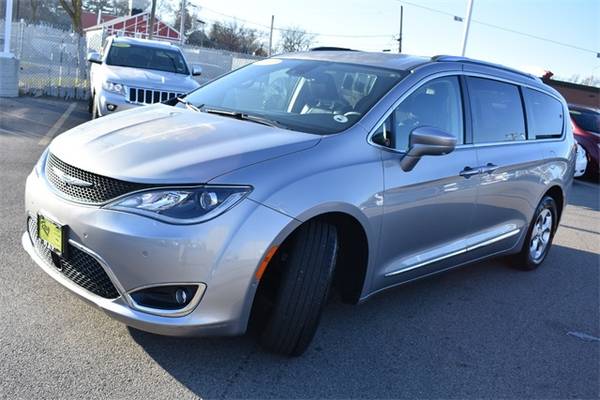 ✔️2017 Chrysler Pacifica _Touring L Plus_FWD Bad Credit Ok EMPLOYEE... for sale in Fox_Lake, IL – photo 6