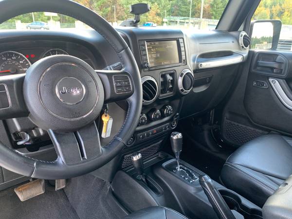 2015 Jeep Wrangler Unlimited RUBICON with WARRANTY for sale in Seattle, WA – photo 2