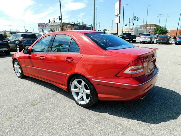 2007 MERCEDES-BENZ C-CLASS 4DR SDN 2.5L SPORT RWD - cars & trucks -... for sale in South Bend, IN – photo 4