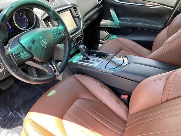 2015 Maserati Ghibli AWESOME COLORS TAN LEATHER CLEAN NAVIGATION for sale in Sarasota, FL – photo 2