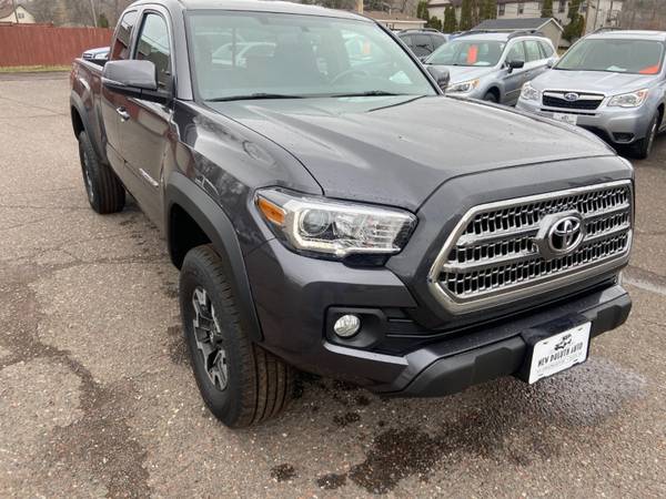 2016 Toyota Tacoma 4WD Access Cab V6 Auto SR5 TRD Off Road 64K Miles for sale in Duluth, MN – photo 9