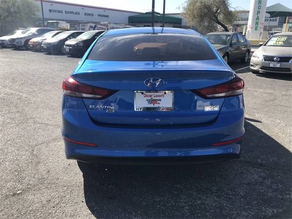 2018 Hyundai Elantra SE sedan Electric Blue Metallic - cars & trucks... for sale in El Paso, TX – photo 6