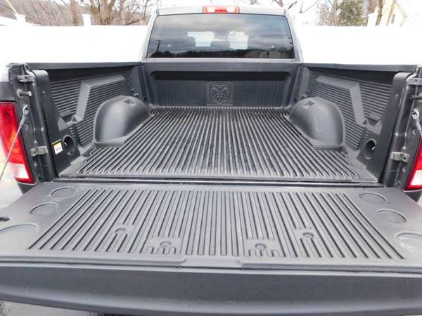 2018 RAM PICKUP~EXPRESS 1500~4X4 QUAD-CAB - cars & trucks - by... for sale in Barre, VT – photo 7