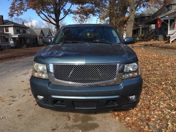 2008 Chevy Tahoe LT for sale - cars & trucks - by owner - vehicle... for sale in Terre Haute, IN – photo 2