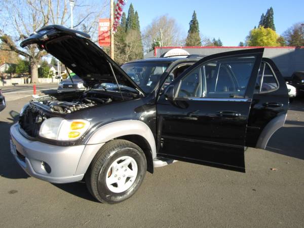 2001 Toyota Sequoia 4dr SR5 4X4 BLACK 2 OWNER MUST SEE ! - cars & for sale in Milwaukie, OR – photo 24