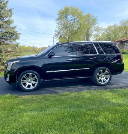 2015 Cadillac Escalade Premium Low Miles - Super Loaded - cars & for sale in Beech Grove, IN – photo 12