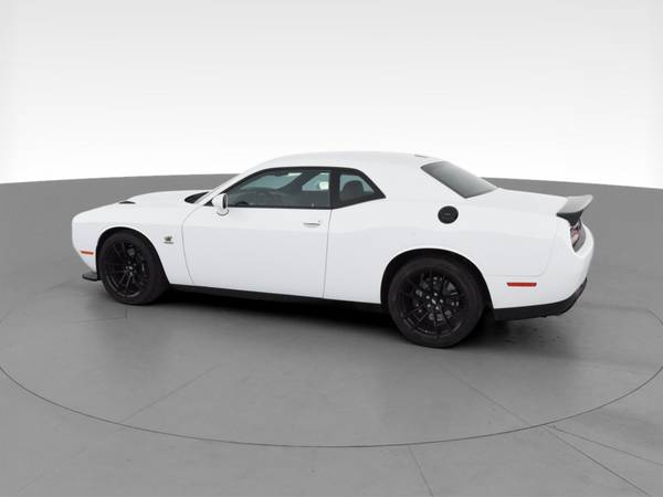 2019 Dodge Challenger R/T Scat Pack Coupe 2D coupe White - FINANCE -... for sale in Manhattan, KS – photo 6