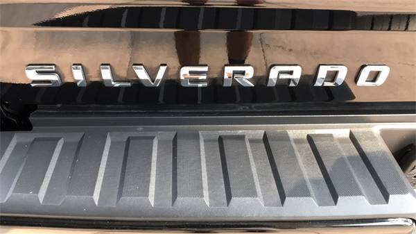 2018 Chevrolet Silverado 1500 Crew Cab With ONLY 15K Miles - cars &... for sale in Fresno, CA – photo 12