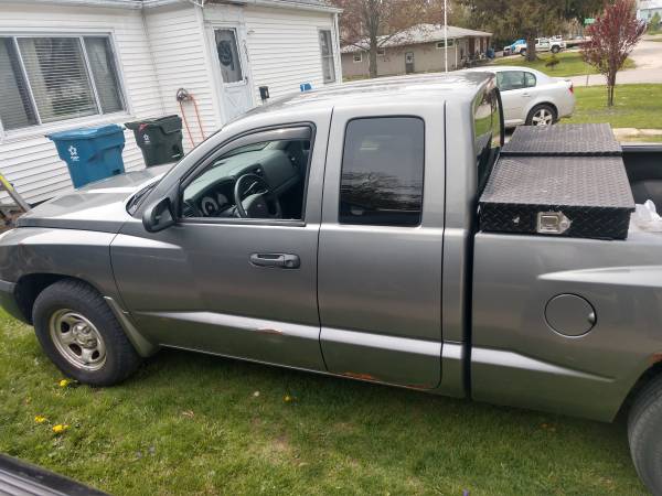 2005 Dodge Dakota 2wd 148, 000 miles for sale in Forest, OH – photo 3