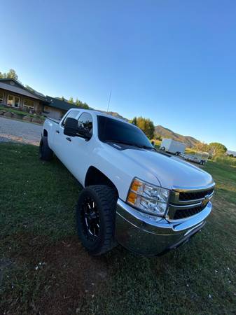 2014 Chevy 2500 - cars & trucks - by owner - vehicle automotive sale for sale in Silt, CO – photo 2