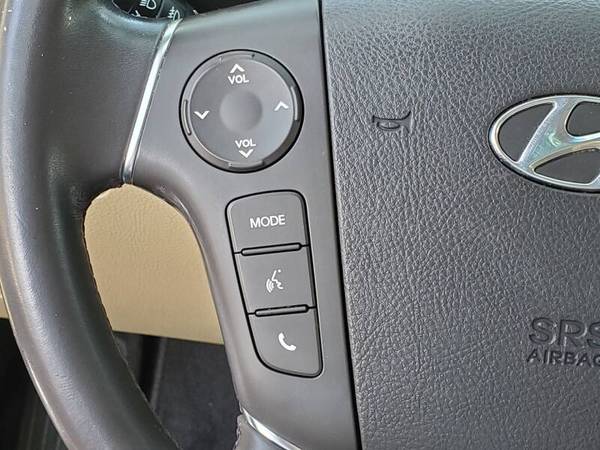 2012 Hyundai Genesis 3 8L V6 - - by dealer - vehicle for sale in San Antonio, TX – photo 21