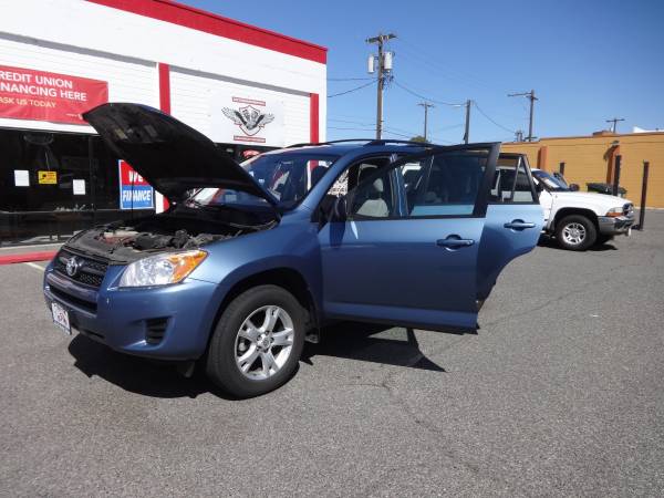2011 TOYOTA RAV4 4X4 - - by dealer - vehicle for sale in Kennewick, WA – photo 10