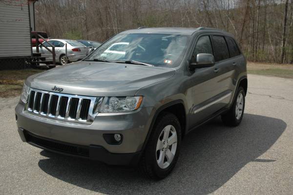 2012 Jeep Grand Cherokee Laredo - Exceptionally Nice for sale in Windham, VT – photo 2