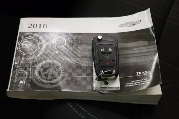 SPORTY Gray TRAX *2016 Chevrolet LT* SUV *CAMERA-REMOTE START* -... for sale in Clinton, MO – photo 11
