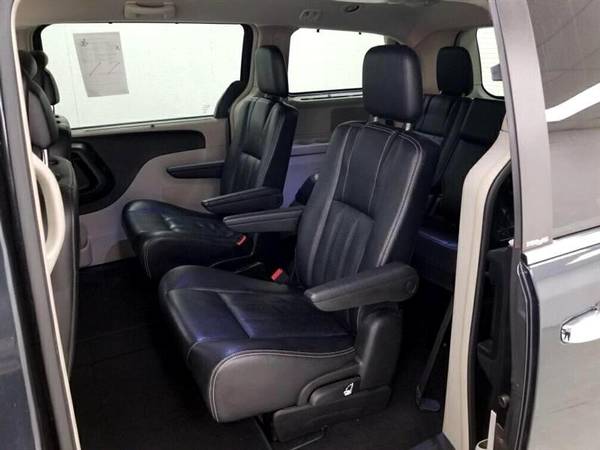 2014 CHRYSLER TOWN AND COUNTRY! LOCAL TRADE! DVD! $500/DN... for sale in Chickasaw, OH – photo 15