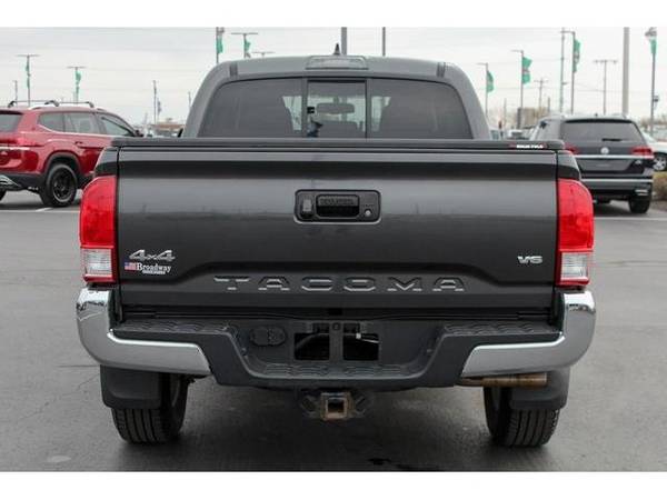 2016 Toyota Tacoma truck SR5 - Toyota Black - - by for sale in Green Bay, WI – photo 13