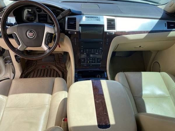 2007 Cadillac Escalade AWD All Wheel Drive SUV - - by for sale in Tucson, AZ – photo 24