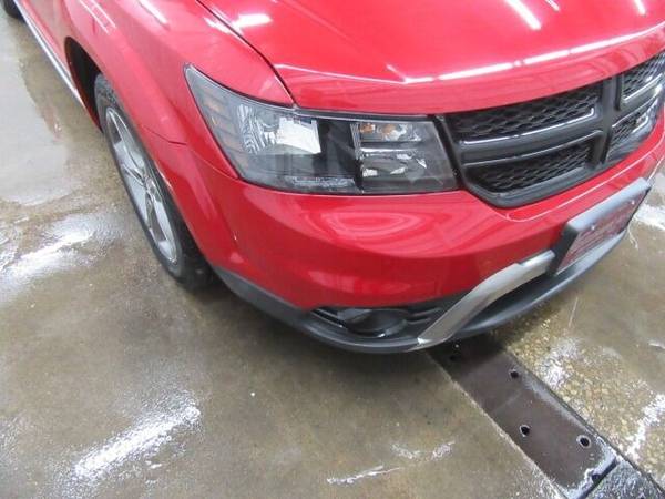 2017 Dodge Journey Crossroad Plus AWD 4dr SUV - - by for sale in MENASHA, WI – photo 5