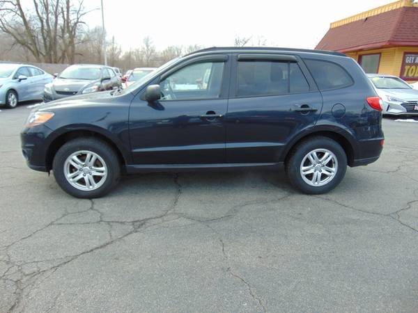 2011 Hyundai Santa Fe GLS - - by dealer - vehicle for sale in South Bend, IN – photo 2
