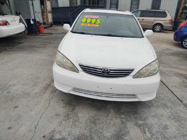 2006 Toyota Camry 4dr Sdn XLE Auto (Natl) - - by for sale in New Orleans, LA – photo 3