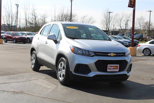 2017 Chevrolet Chevy Trax LS - - by dealer - vehicle for sale in Inidanapolis, IN – photo 19