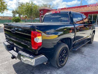 2018 Toyota Tundra Sr5 crewmax 4 door pickup truck - cars & trucks -... for sale in Hialeah, FL – photo 12