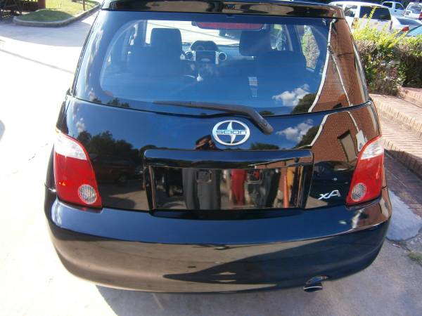 1 owner 2007 scion xa 5speed stick shift loaded (248Khwy miles sharp## for sale in Riverdale, GA – photo 4