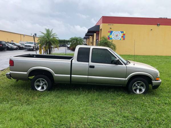 2001 Chevrolet S-10 Excellent Condition - - by dealer for sale in Miami, FL – photo 9