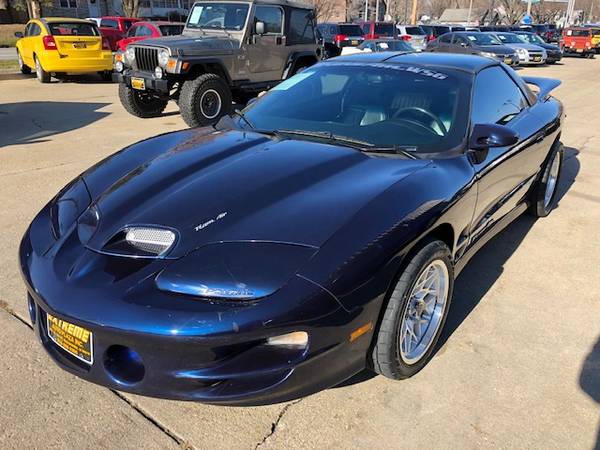 2001 Pontiac Firebird FORMULA - cars & trucks - by dealer - vehicle... for sale in Des Moines, IA – photo 3