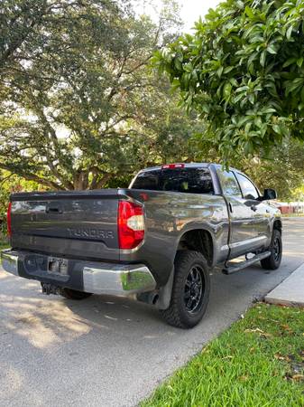 toyota tundra sr5 - - by dealer - vehicle automotive for sale in Hollywood, FL – photo 5
