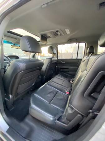 2011 Honda Pilot Touring 4WD ! 1 OWNER ! - - by for sale in Brooklyn, NY – photo 13
