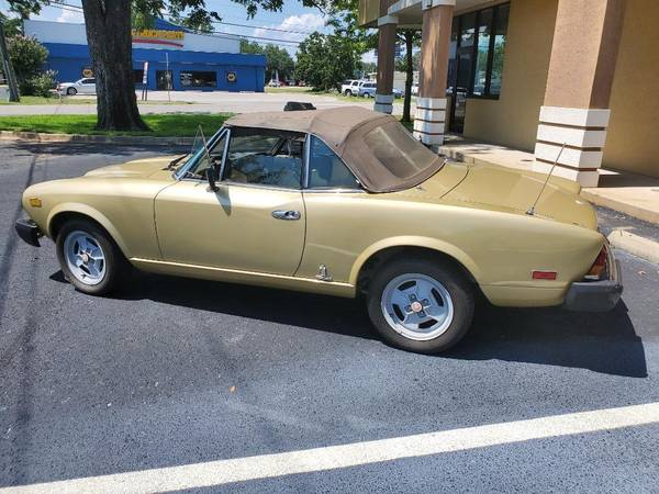 ⭐️ 1981 Fiat 124 Spider ⭐️ - cars & trucks - by dealer - vehicle... for sale in Pensacola, FL – photo 5