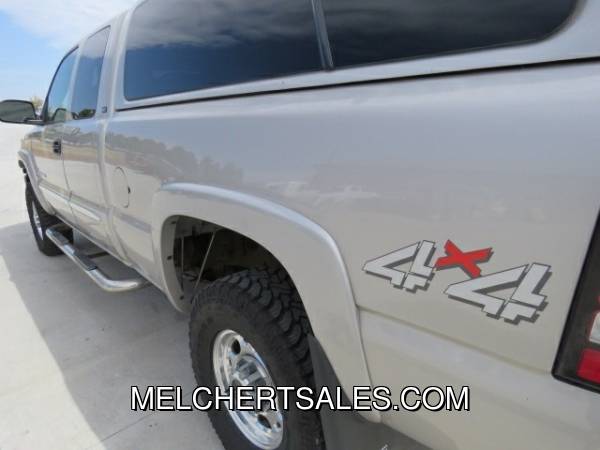 2004 GMC SIERRA 2500HD EXT CAB 143 5 WB 4WD SLT - - by for sale in Neenah, WI – photo 7