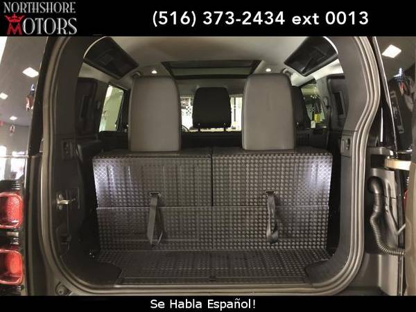2020 Land Rover Defender 110 SE - SUV - cars & trucks - by dealer -... for sale in Syosset, NY – photo 8