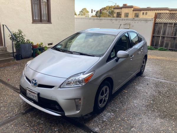 2013 Toyota Prius - cars & trucks - by owner - vehicle automotive sale for sale in Monterey, CA – photo 4