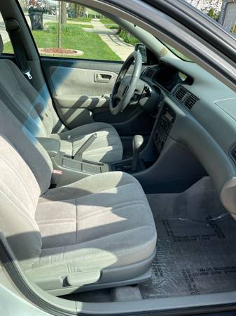 Toyota Camry 2001 (4 cylinders) SUPER CLEAN - - by for sale in Vernon Hills, IL – photo 14