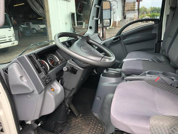 2016 Isuzu NPR Crew Cab Box Truck - - by dealer for sale in Lawrence Township, NJ – photo 10