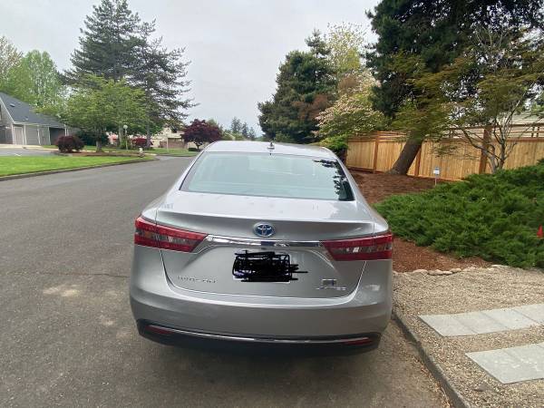 2016 Toyota Avalon Limited Hybrid for sale in Lake Oswego, OR – photo 2