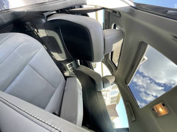 Lexus ES 350 Ultra Luxury Pkg 4D Sedan for sale in Saint Paul, MN – photo 14