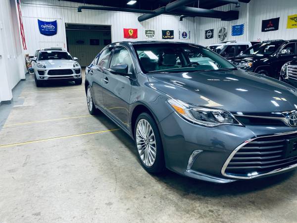 2018 Toyota Avalon Limited 4D Sedan - - by dealer for sale in Mooresville, NC – photo 17