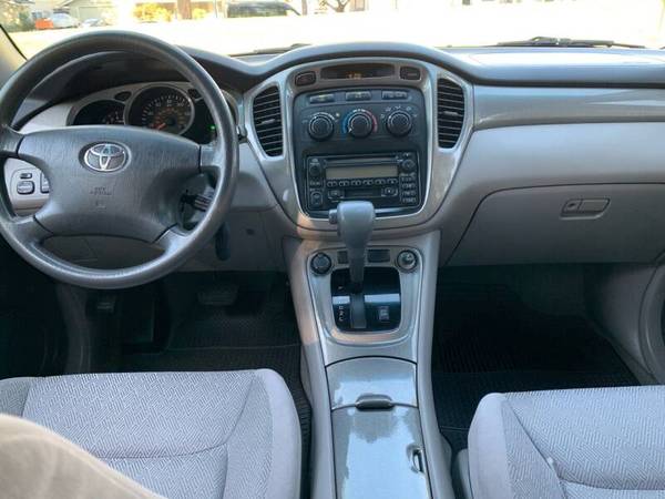 Great Deal 2003 Toyota Highlander for sale - cars & trucks - by... for sale in Fremont, CA – photo 11