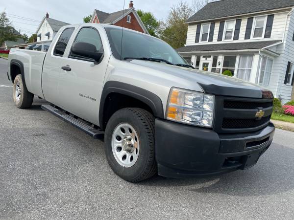 2011 Chevy Silverado Ext Cab Long Bed 4x4 - - by for sale in Bangor, PA – photo 2