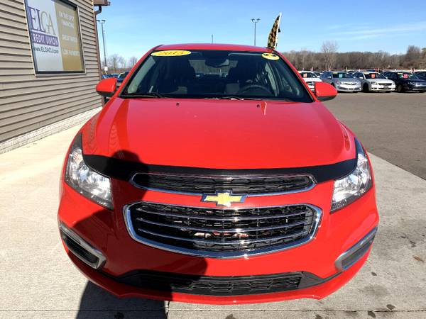 2015 Chevrolet Cruze 4dr Sdn Auto 1LT - - by dealer for sale in Chesaning, MI – photo 2