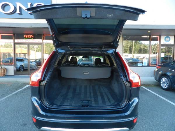 2010 Volvo XC60 T6 All Wheel Drive, 106k, roof, lthr, super clean! -... for sale in Bellevue, WA – photo 15