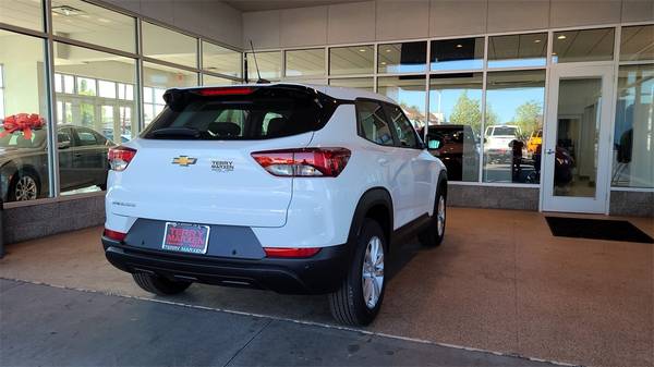 2021 Chevy Chevrolet TrailBlazer LS suv White - - by for sale in Flagstaff, AZ – photo 3
