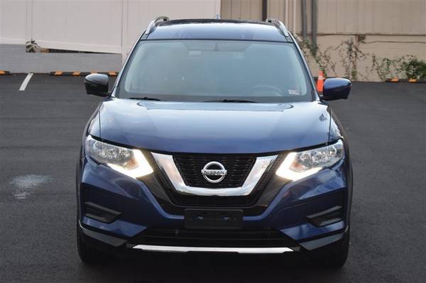 2017 NISSAN ROGUE SV ****We Finance! **** - cars & trucks - by... for sale in Dumfries, District Of Columbia – photo 2