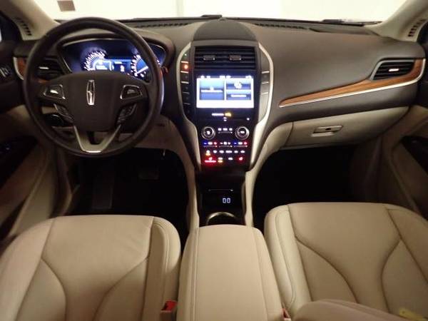 2018 Lincoln MKC Select AWD - - by dealer - vehicle for sale in Columbus, NE – photo 13